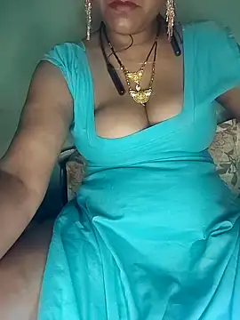 Snapshot of Hotty-Monaa chatting on September 22, 4:53 pm Hotty-Monaa online show from September 22, 4:53 pm