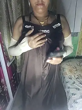 Snapshot of Hotty-Monaa chatting on September 25, 5:05 pm Hotty-Monaa online show from September 25, 5:05 pm