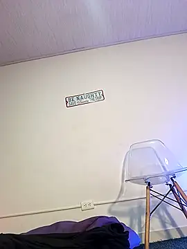 Snapshot of VioletaBliss1 chatting on November 27, 11:56 am VioletaBliss1 online show from November 27, 11:56 am