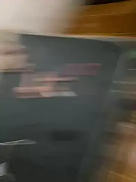 pareja-dispuesta online show from October 11, 10:41 pm