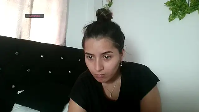 abella-lemus online show from March 10, 8:36 pm