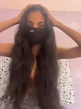 Snapshot of Sandhya_77 chatting on September 11, 5:40 am Sandhya 77 online show from September 11, 5:40 am