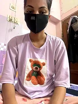 Snapshot of Sandhya_77 chatting on October 28, 5:55 am Sandhya 77 online show from October 28, 5:55 am