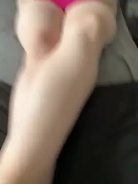 feetwithlottielou online show from July 6, 6:54 pm