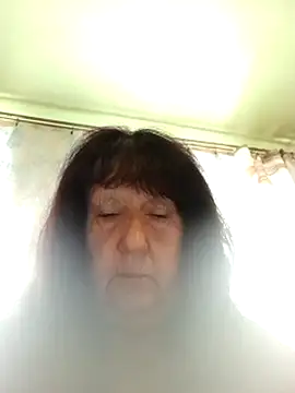 CrystalLime6411 online show from September 23, 6:49 am