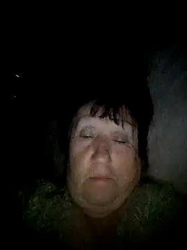 CrystalLime6411 online show from October 11, 2:11 am