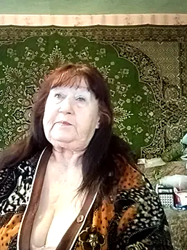 CrystalLime6411 online show from March 6, 8:55 am