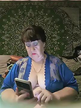 CrystalLime6411 online show from June 29, 4:29 pm