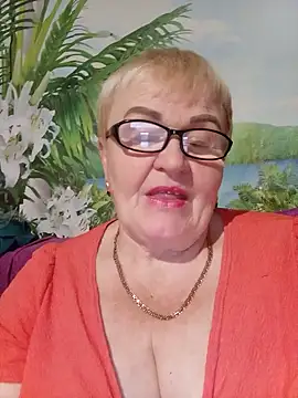 VioletSweet5566 online show from September 16, 5:14 pm