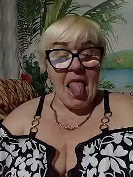 VioletSweet5566 online show from March 13, 5:41 pm