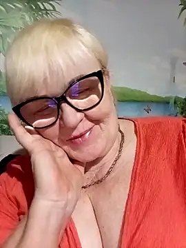 VioletSweet5566 online show from March 31, 6:41 pm