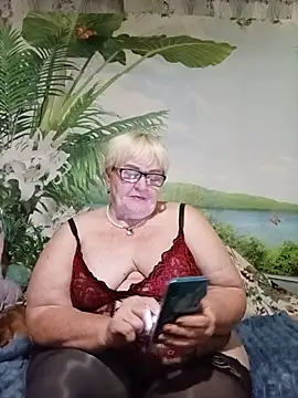 VioletSweet5566 online show from July 7, 4:11 pm