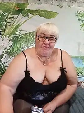 VioletSweet5566 online show from July 20, 6:28 am