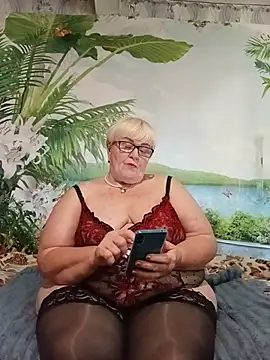 VioletSweet5566 online show from July 20, 3:58 pm