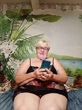 VioletSweet5566 online show from July 28, 5:45 pm