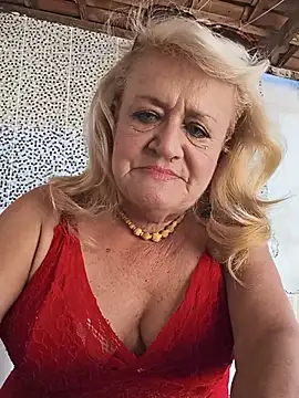 Belladama61 online show from July 11, 4:10 pm