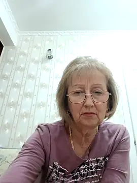 AlikaSwan5821 online show from October 20, 7:14 pm