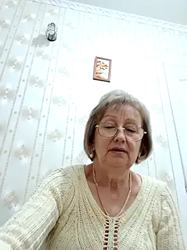 AlikaSwan5821 online show from November 24, 7:57 pm