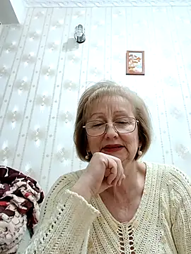 AlikaSwan5821 online show from December 15, 8:13 pm