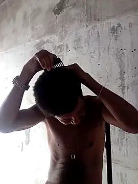 Snapshot of moreno25centimetro chatting on February 26, 1:54 pm moreno25centimetro online show from February 26, 1:54 pm