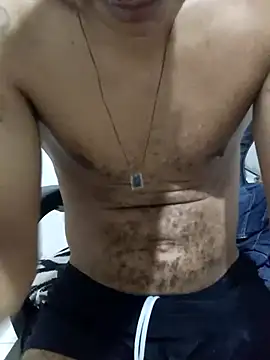 Snapshot of moreno25centimetro chatting on March 8, 12:19 am moreno25centimetro online show from March 8, 12:19 am