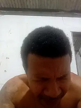 Snapshot of moreno25centimetro chatting on March 14, 9:53 pm moreno25centimetro online show from March 14, 9:53 pm