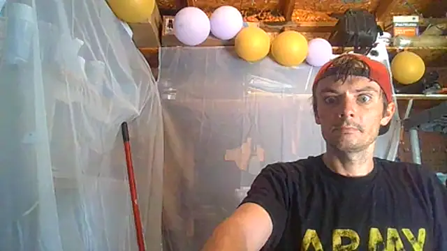 RichardW online show from June 20, 11:07 pm