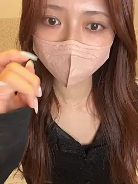 misa mo online show from April 8, 1:11 pm