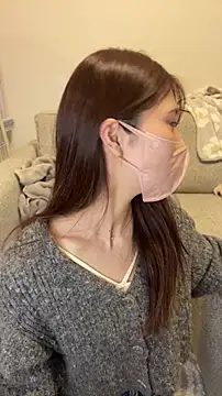 misa mo online show from April 26, 1:09 pm