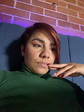 Snapshot of alejandra_prk26 chatting on October 14, 5:19 am alejandra prk26 online show from October 14, 5:19 am