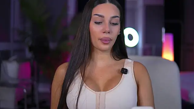 Snapshot of NinaSolenne chatting on July 24, 7:45 pm NinaSolenne online show from July 24, 7:45 pm
