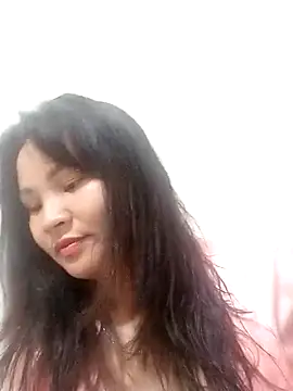 Snapshot of Heulwen-22 chatting on September 23, 2:42 pm Heulwen-22 online show from September 23, 2:42 pm