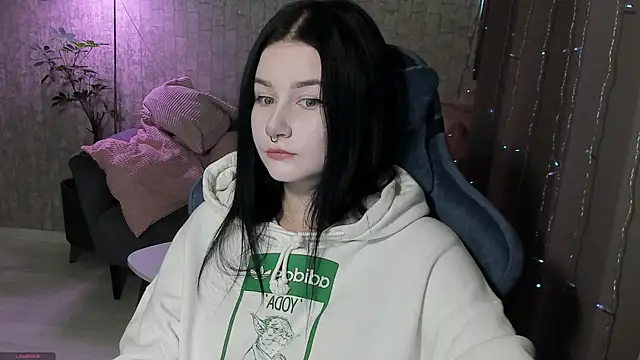 Snapshot of AlinaGreeeen chatting on September 27, 4:39 am AlinaGreeeen online show from September 27, 4:39 am