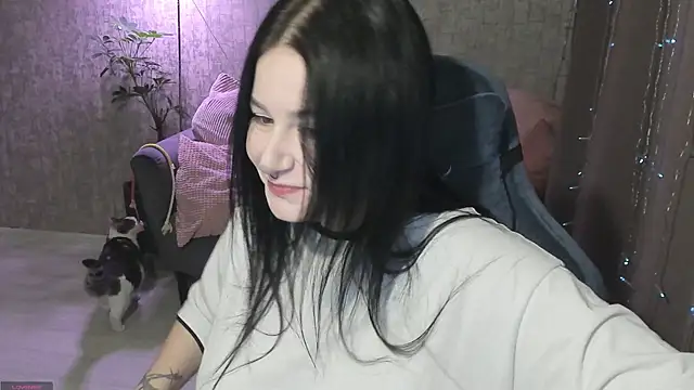 Snapshot of AlinaGreeeen chatting on September 30, 2:27 am AlinaGreeeen online show from September 30, 2:27 am