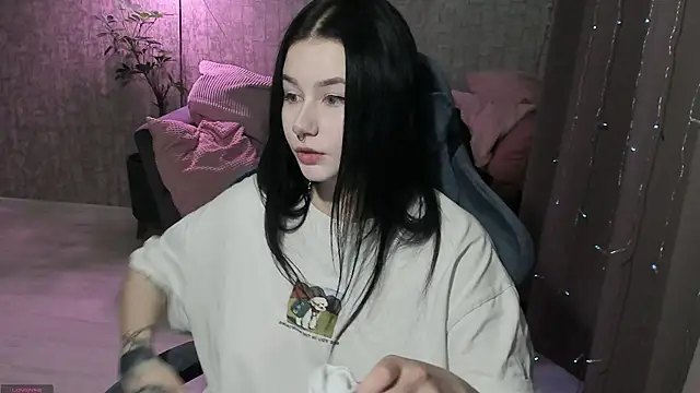 Snapshot of AlinaGreeeen chatting on October 1, 3:12 am AlinaGreeeen online show from October 1, 3:12 am