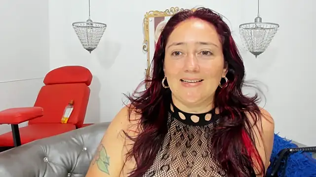 Snapshot of naughty_milf_esmeralda chatting on May 15, 2:35 pm naughty milf esmeralda online show from May 15, 2:35 pm