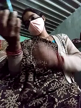 Snapshot of MISS_LOVE_001 chatting on October 29, 2:19 pm MISS LOVE 001 online show from October 29, 2:19 pm