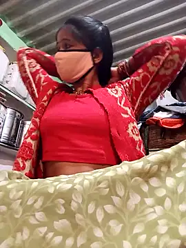 Snapshot of MISS_LOVE_001 chatting on November 17, 5:41 pm MISS LOVE 001 online show from November 17, 5:41 pm