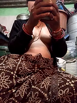 Snapshot of MISS_LOVE_001 chatting on November 21, 5:00 pm MISS LOVE 001 online show from November 21, 5:00 pm