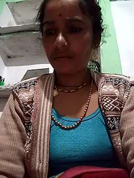 Snapshot of MISS_LOVE_001 chatting on December 5, 6:26 pm MISS LOVE 001 online show from December 5, 6:26 pm