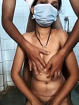 Snapshot of Shivani2002 chatting on September 11, 7:52 am Shivani2002 online show from September 11, 7:52 am