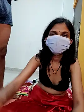 Snapshot of Shivani2002 chatting on December 13, 7:53 pm Shivani2002 online show from December 13, 7:53 pm