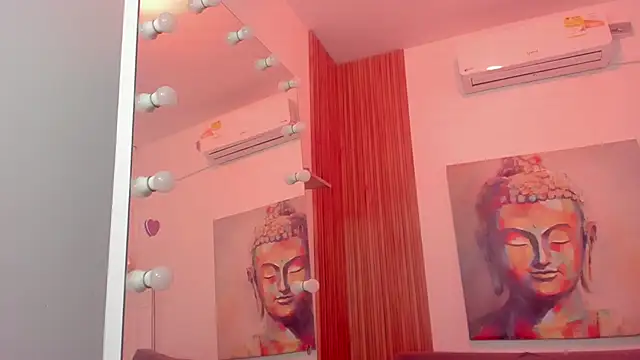 cinnia  online show from March 10, 11:04 am