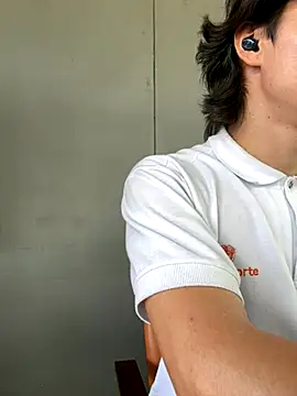 Snapshot of AlexanderHall chatting on November 26, 8:10 pm AlexanderHall online show from November 26, 8:10 pm