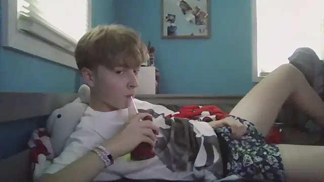 Snapshot of Liam_axel35 chatting on October 13, 7:47 pm Liam axel35 online show from October 13, 7:47 pm