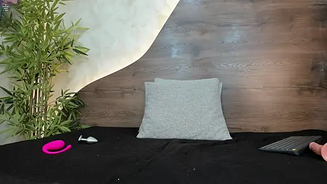 katia cute online show from September 19, 11:44 am