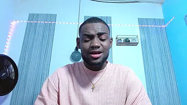 eebony stallion online show from October 28, 3:10 am