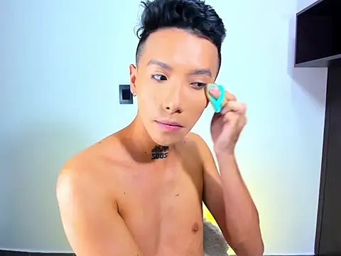 Snapshot of melissa_fem_ chatting on November 6, 3:35 pm melissa fem online show from November 6, 3:35 pm