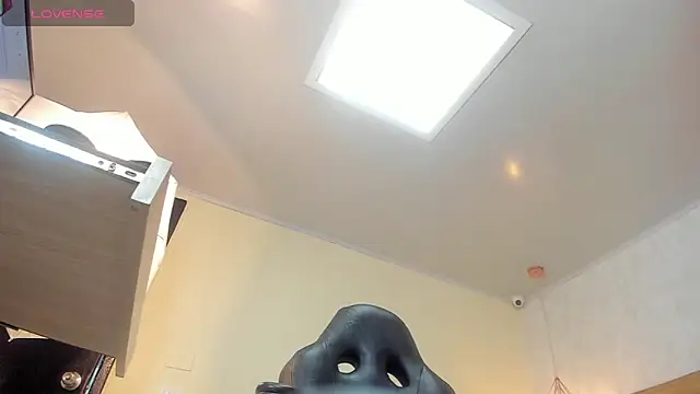 MELISSAROUGE online show from May 6, 7:41 pm