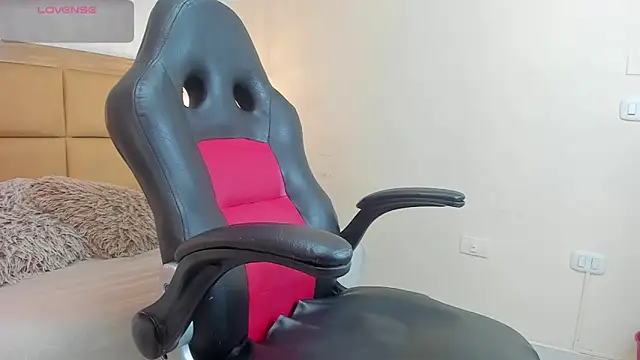 MELISSAROUGE online show from May 23, 7:18 pm